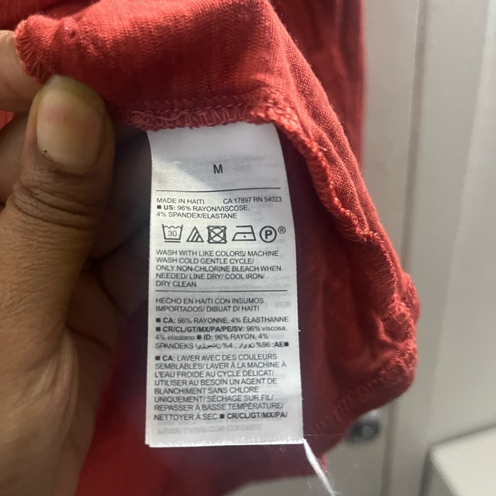 Old Navy Women's Burnt Orange Long Sleeve Top - Picture 4 of 4